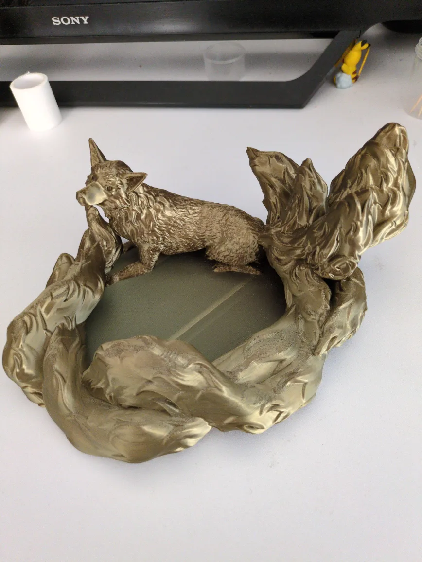 Golden Fox Dice Holder image indicator(3)