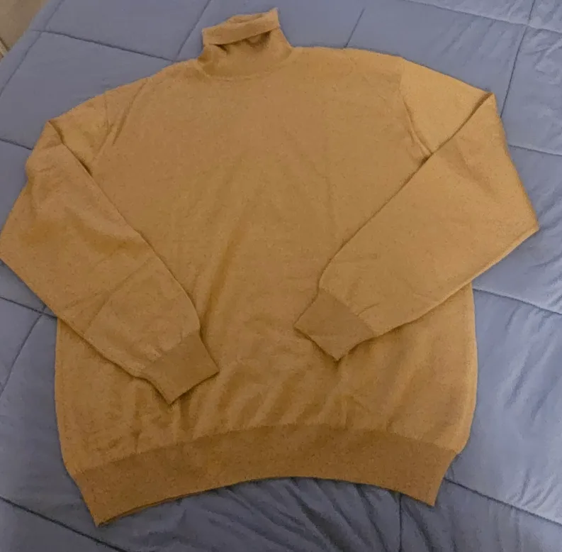 BOSS Hugo Boss 100% Merino Wool Sweater image indicator(2)