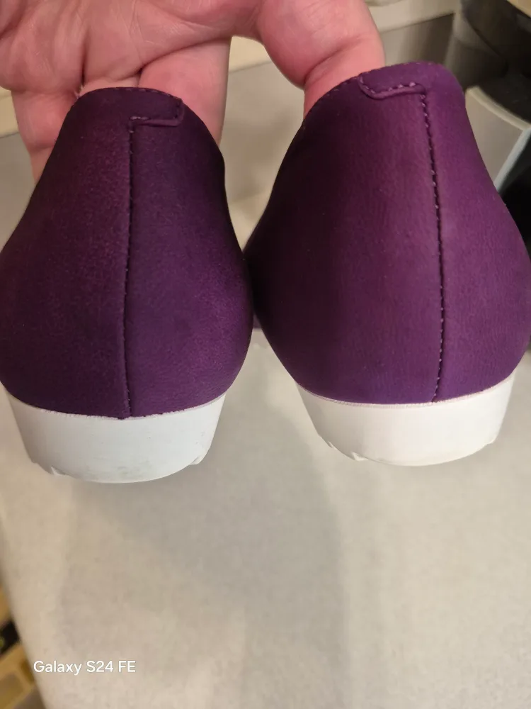 Nine West Purple Flats - Size 8M image indicator(4)