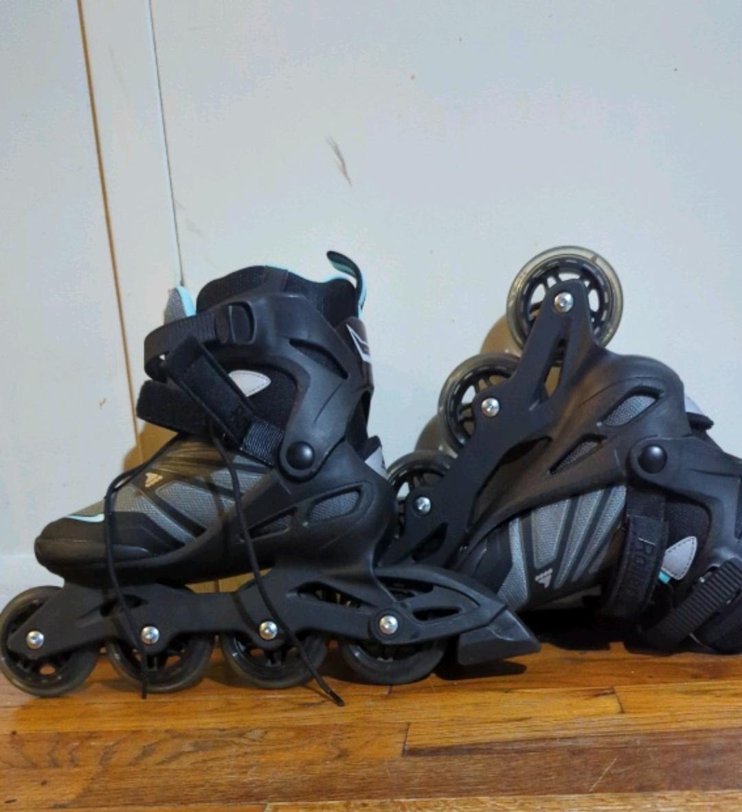 Rollerblade Inline Skates - Size 8 - photo 2