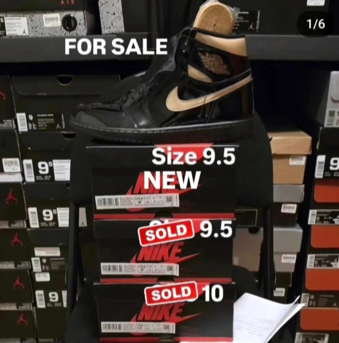 Air Jordan 1 Black Metallic size 9.5 thumbnail