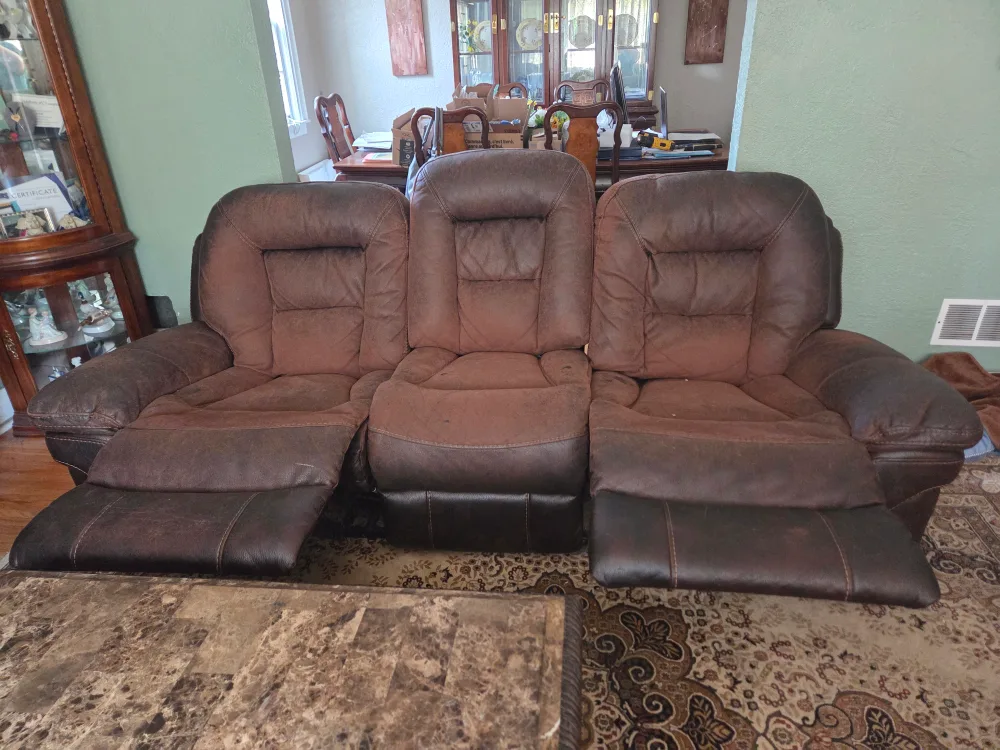 Brown Leather Reclining Sofa image indicator(2)