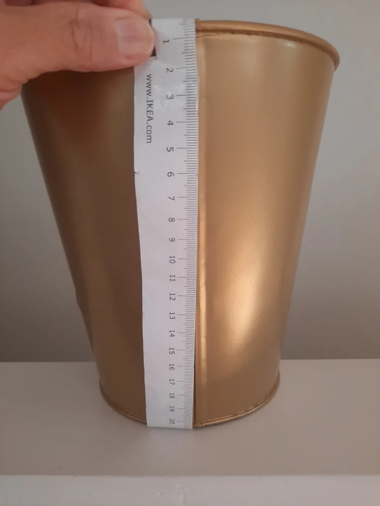 Gold Coloured Plant Pot image indicator(4)