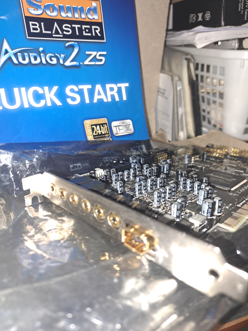 Creative Labs Sound Blaster Audigy 2 ZS SB0350  🏆 - photo 5