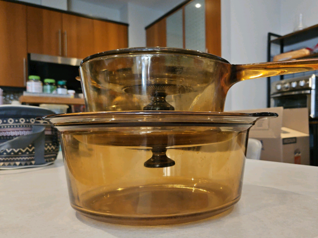 Amber Glass Cookware – Pick Up Today Only