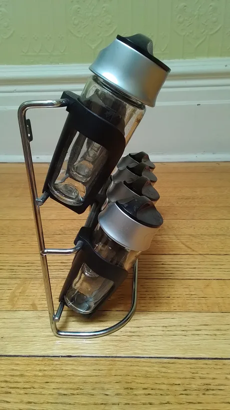 Spice Rack with 8 Jars image indicator(4)