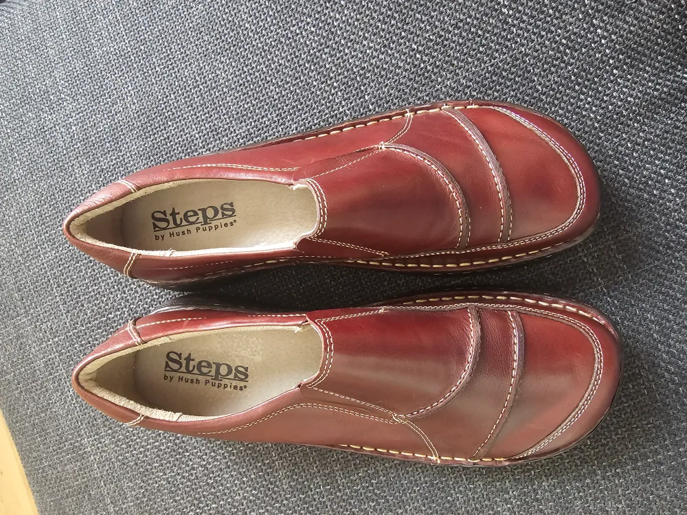 Hush Puppies Steps Leather Loafers -Size 10 thumbnail