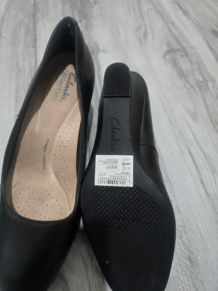 Clarks Olivette Pearl Black Leather Heel US 7M image indicator(3)
