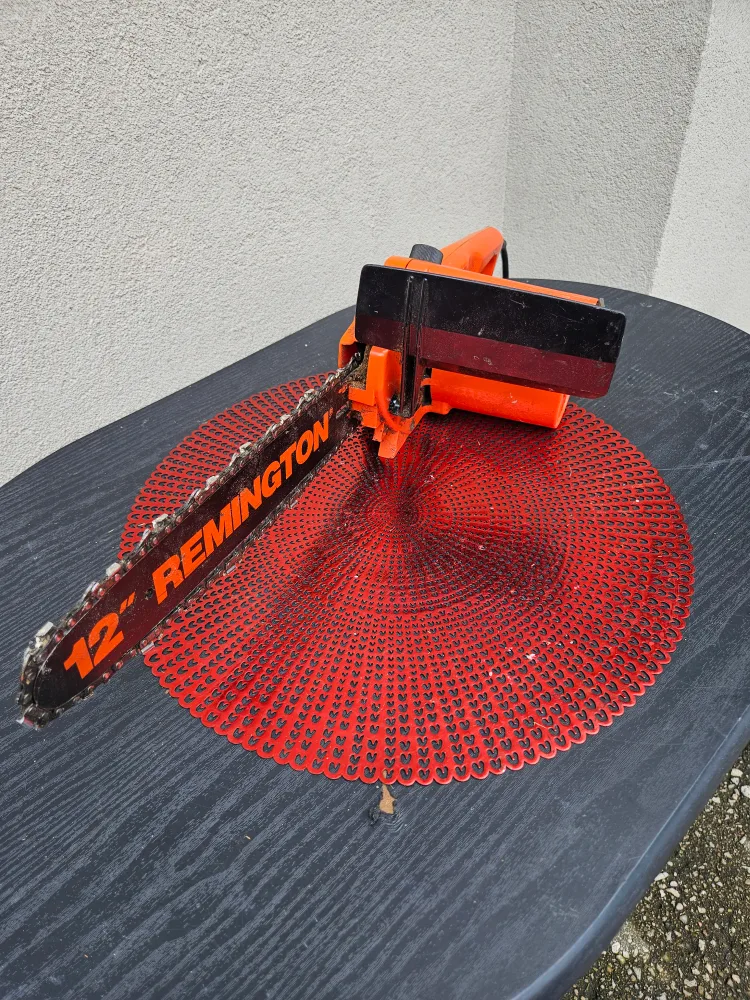Remington 12" Electric Chainsaw thumbnail