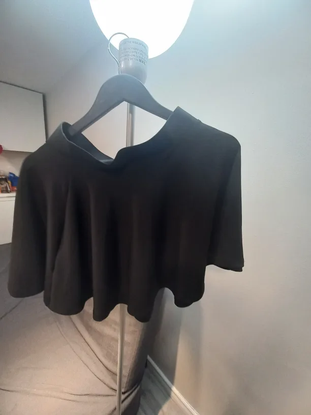 Assorted Skirts and Shorts image indicator(5)