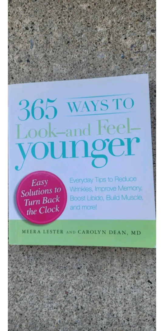 365 Ways to Look-and Feel-Younger Book 🇨🇦🍁 thumbnail