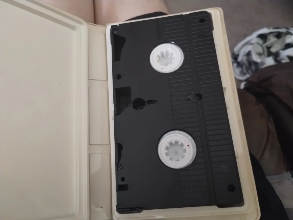 Original Richie Rich VHS tape- Macaulay Culkin image indicator(5)