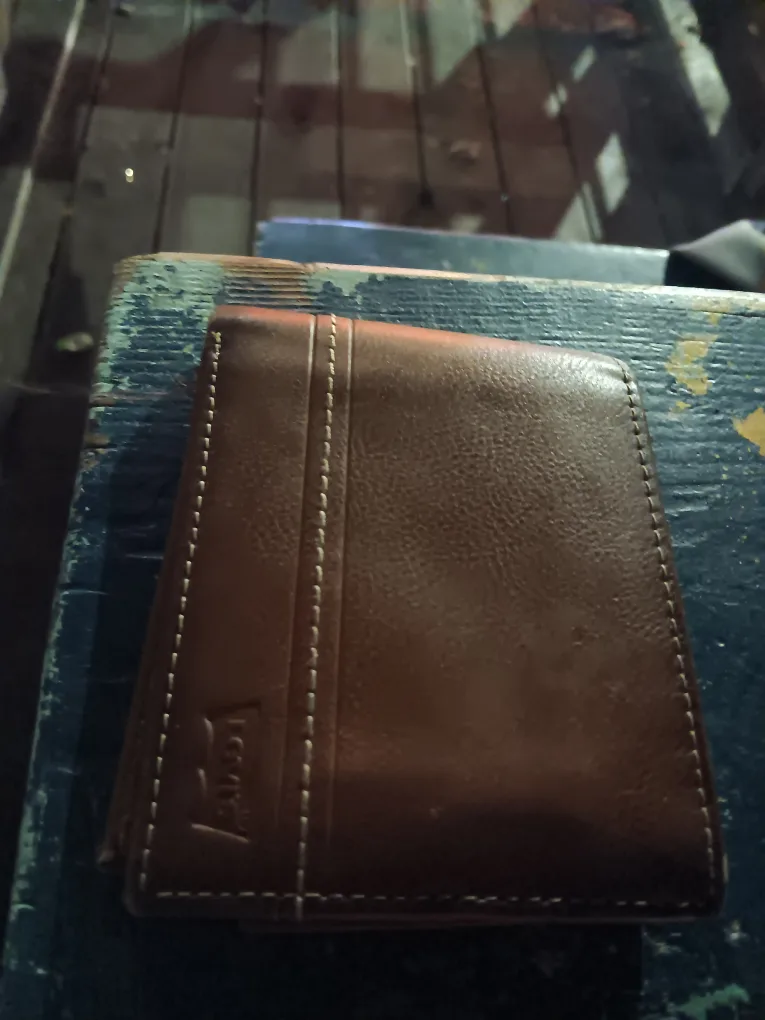 Levi's Brown Leather Wallet thumbnail