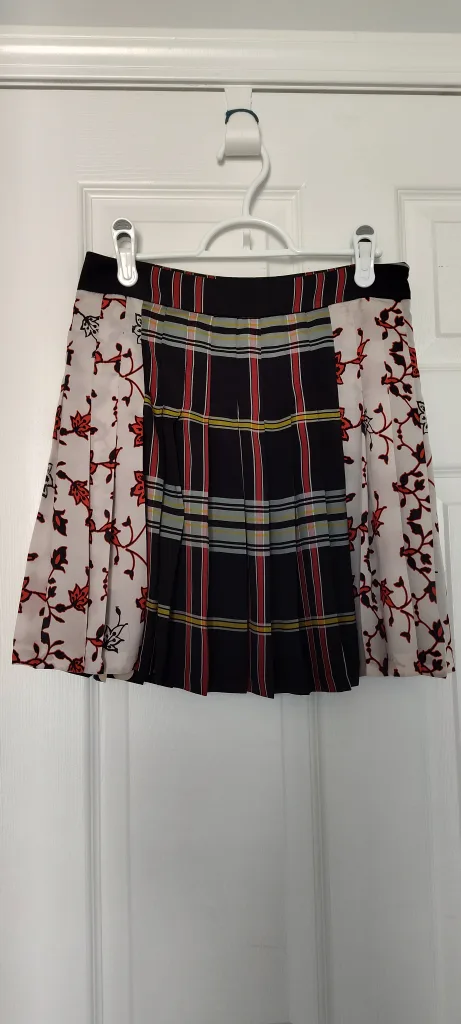 Floral & Plaid Pleated Mini Skirt thumbnail