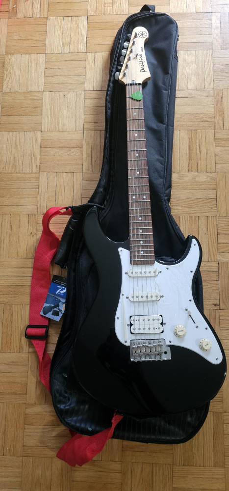 Yamaha Pacifica Electric Guitar with Case