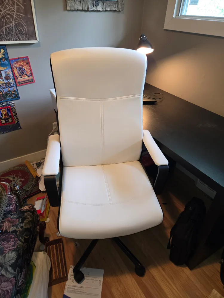 IKEA desk and chair set image indicator(2)