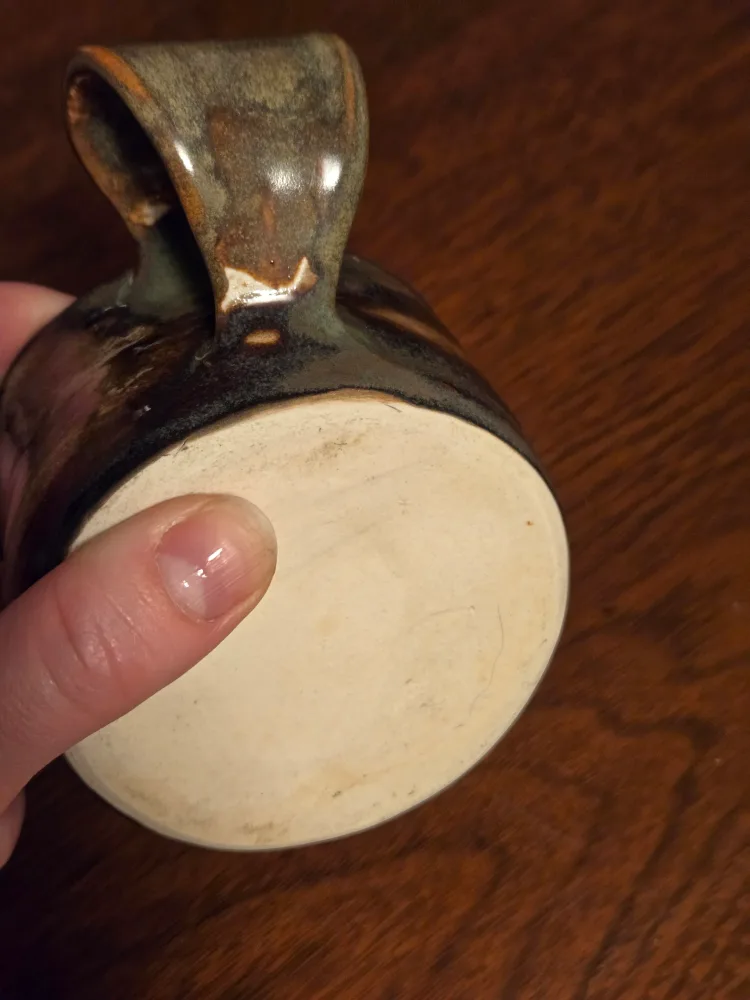 Handmade various pottery $10 each (pickup Warden/ Kingston) image indicator(2)