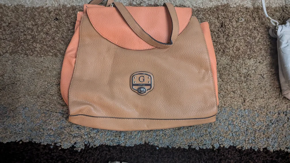 Variety of purses🇨🇦 image indicator(9)