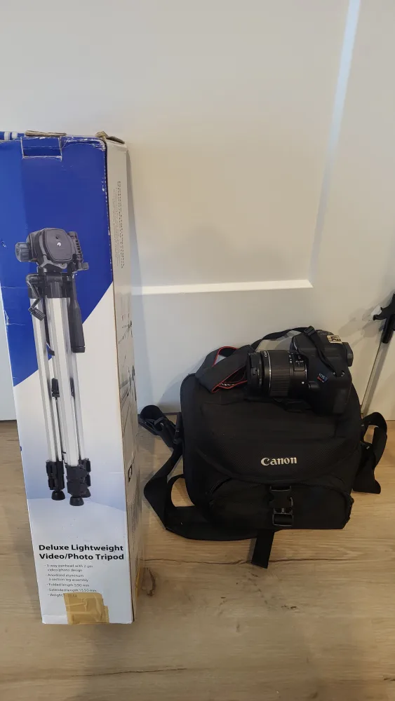 Canon EOS Rebel T6 Camera with Bag & Tripod thumbnail