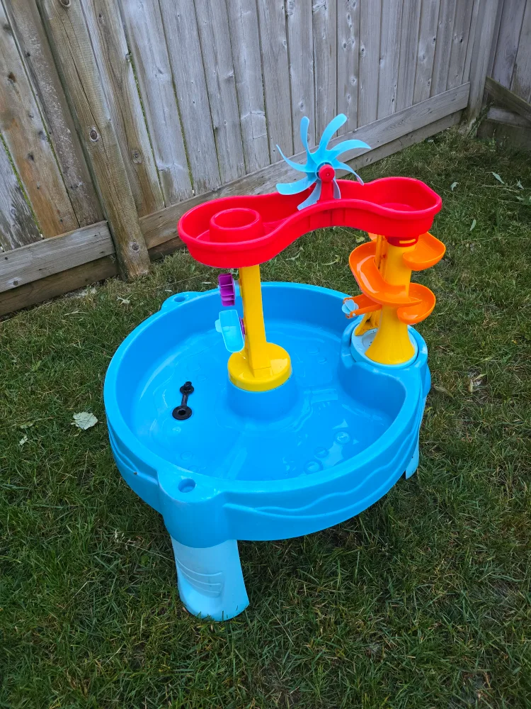 Step2 Water Table - Kids Outdoor Fun! thumbnail