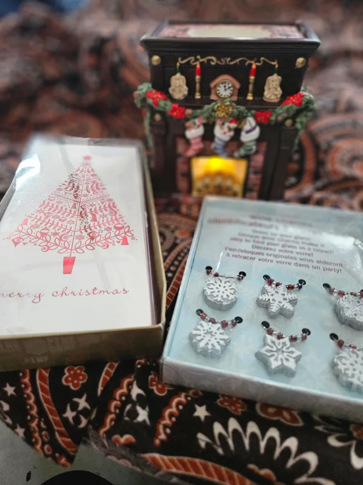 Cards, wine markers, Candle & Christmas Pajamas, Size s and m thumbnail