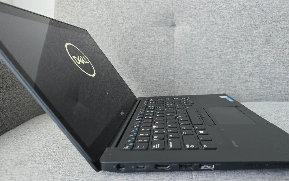 Dell Latitude 7490 Laptop, i5, 16GB RAM, 256Gb SSD, Touch screen thumbnail
