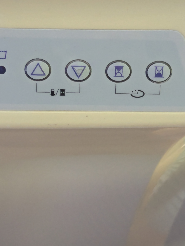 READ AD: AS IS portable air condition not function properly - photo 3