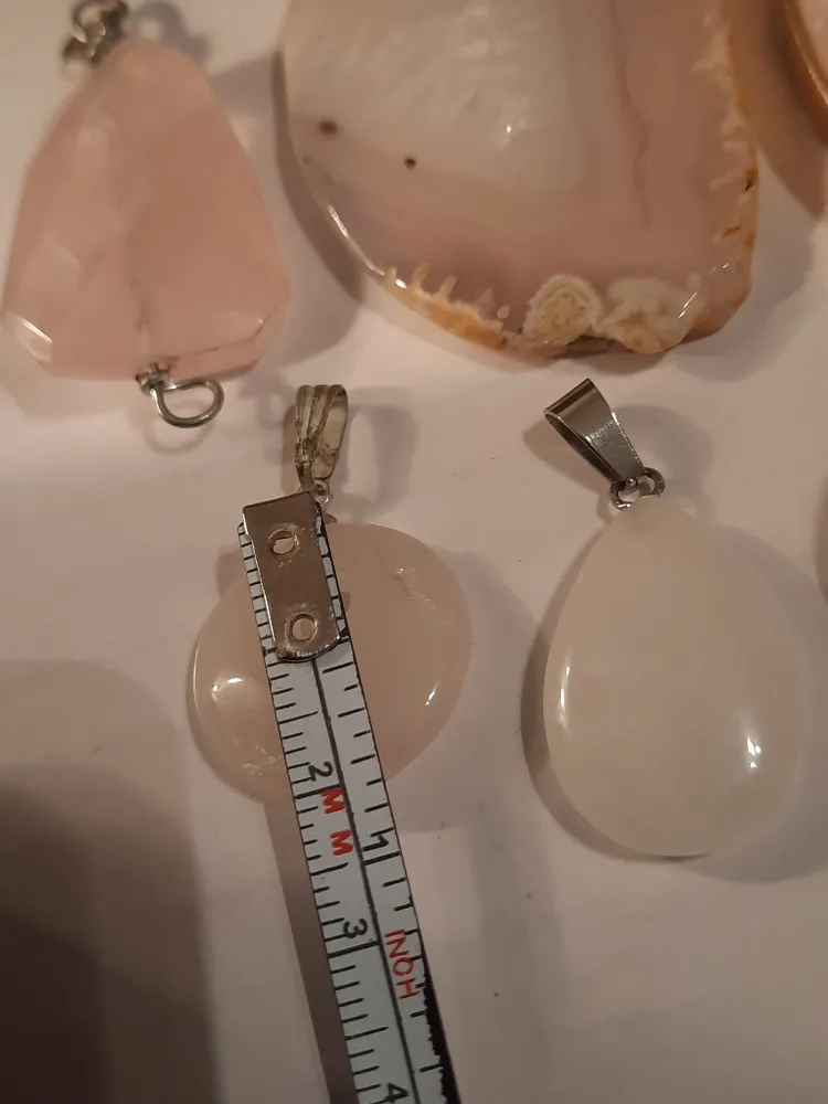 Rose Quartz & Agate Pendants, Various Sizes image indicator(7)