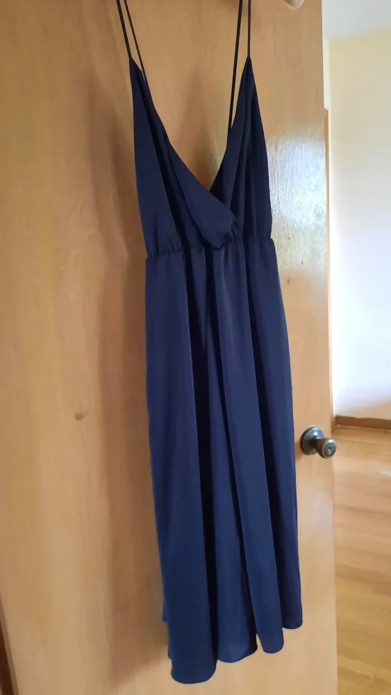 Aritzia Midi Summer Dress - Sz M Like New thumbnail