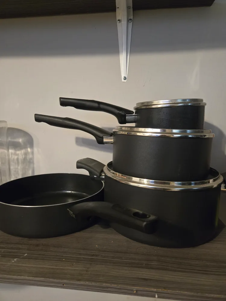 T-fal Cookware Set - Pots and Pans thumbnail