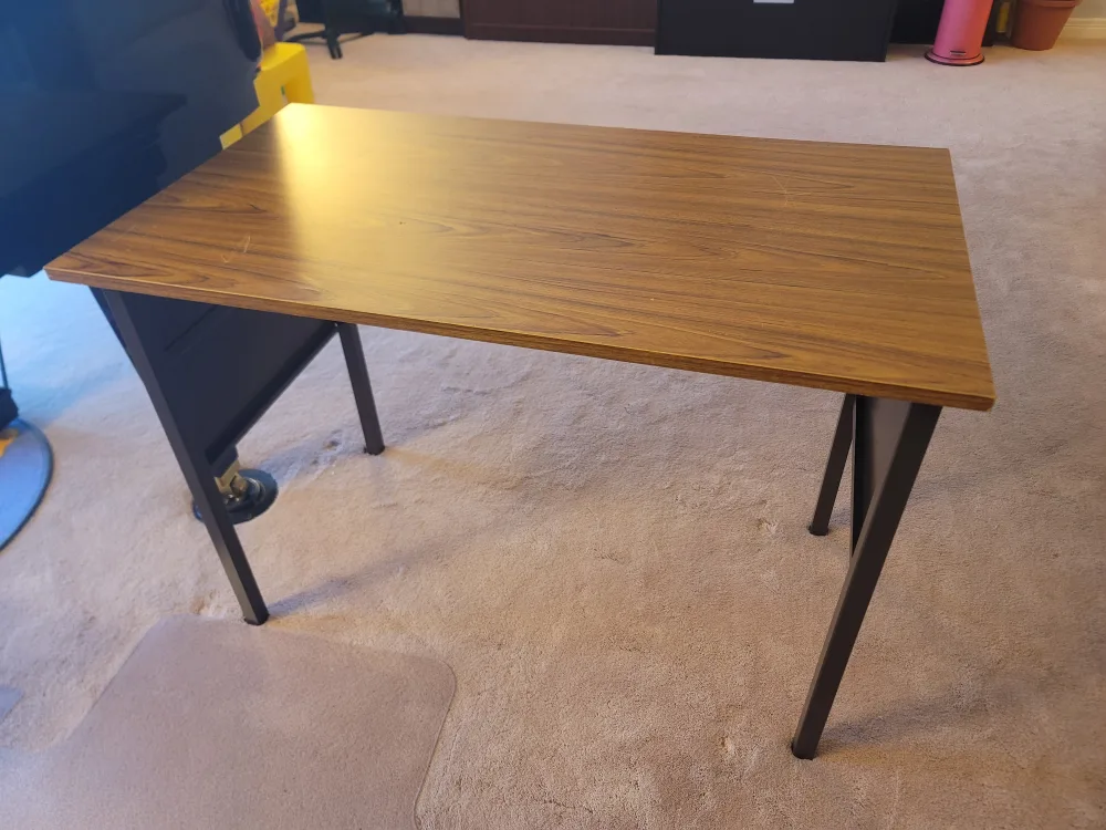 Desk thumbnail