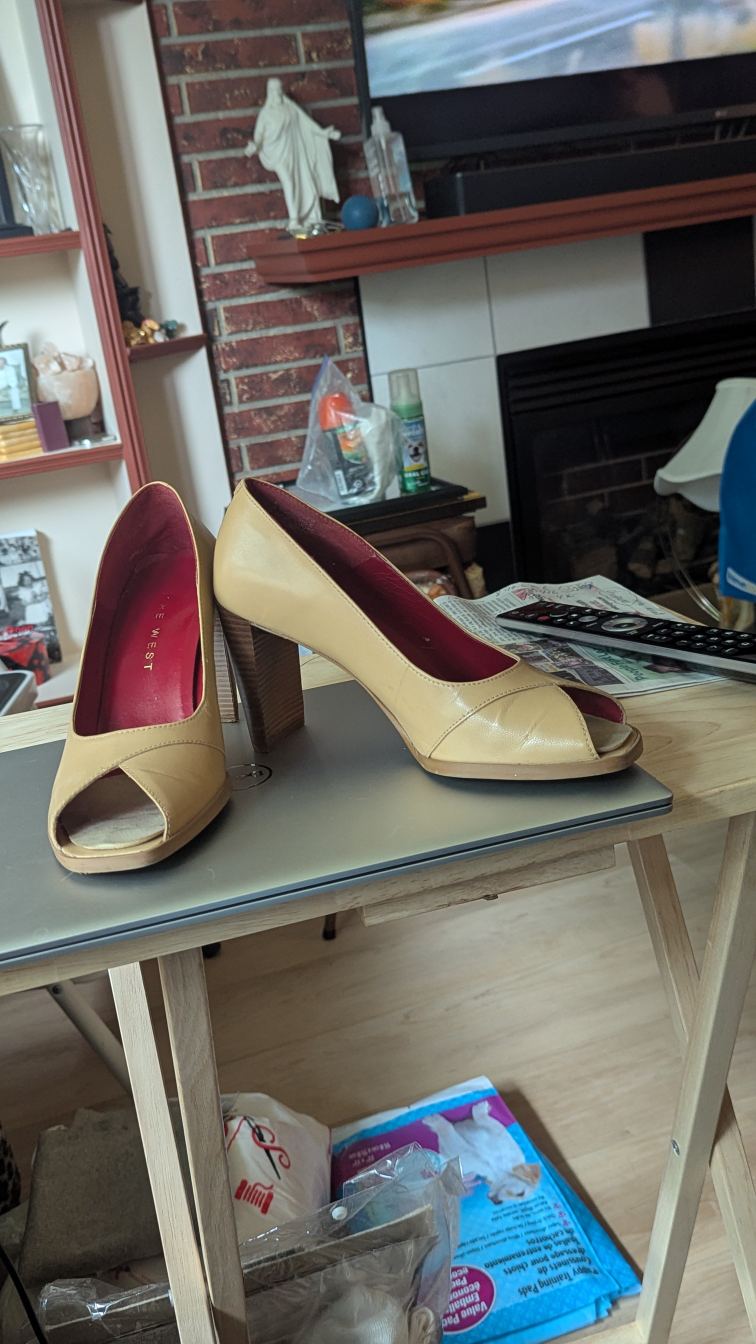 Nine West Heels - Size 7