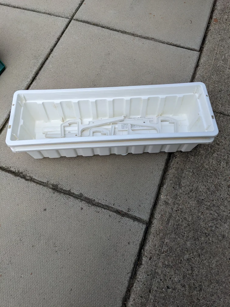2 Window White Plastic Planter Boxes thumbnail