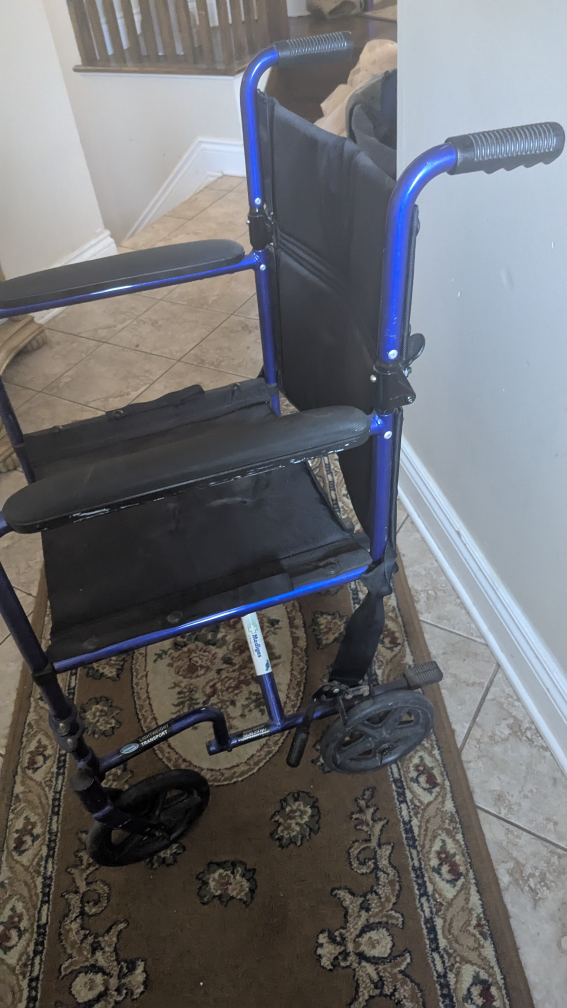 Blue Wheelchair🇨🇦 - photo 3