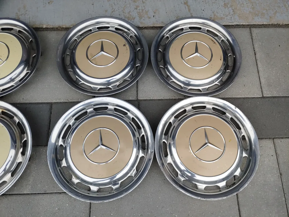 Mercedes Benz w116 hubcaps rims image indicator(3)