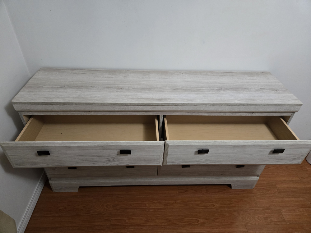 6-Drawer Dresser - Whitewashed Wood - photo 2