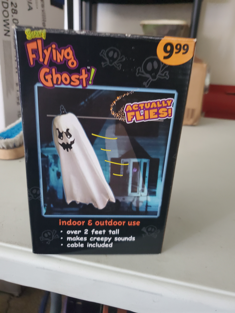 Scary Flying Ghost! Halloween Decoration