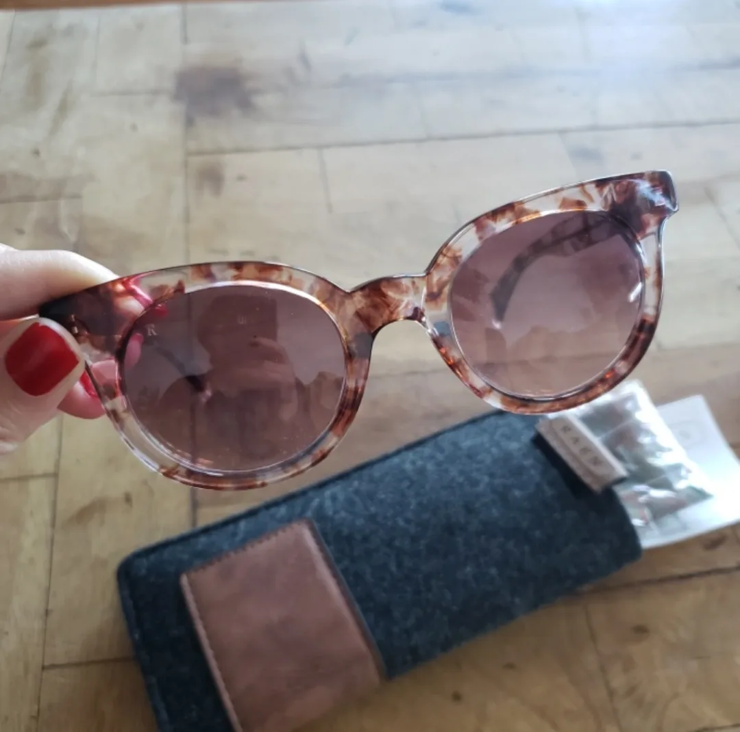 RAEN Sunglasses with Case thumbnail
