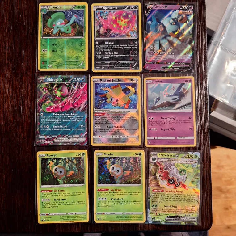 Holo and Reverse Holo Pokemon Cards thumbnail