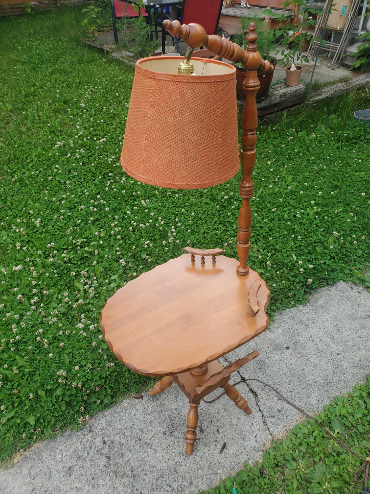 Vintage Mid-Century Wood Table Lamp + Accent Table - photo 4
