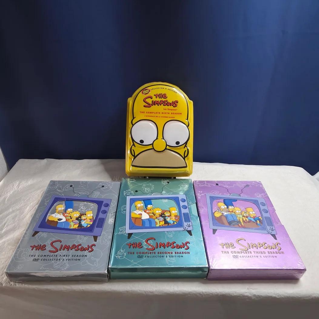 The Simpsons DVD Collector's Edition Seasons 1-3 & 6 thumbnail