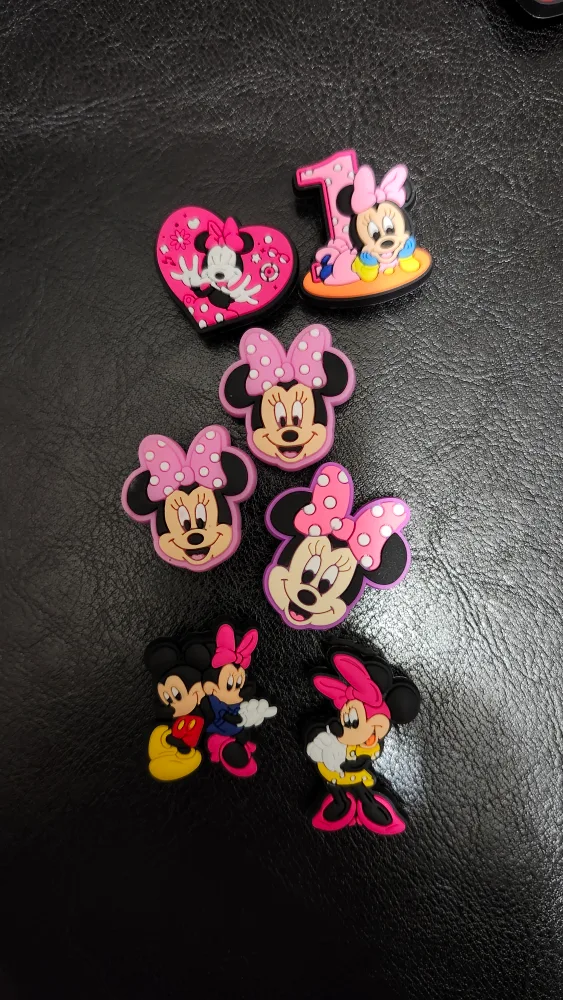 Minnie Mouse Croc Charms thumbnail