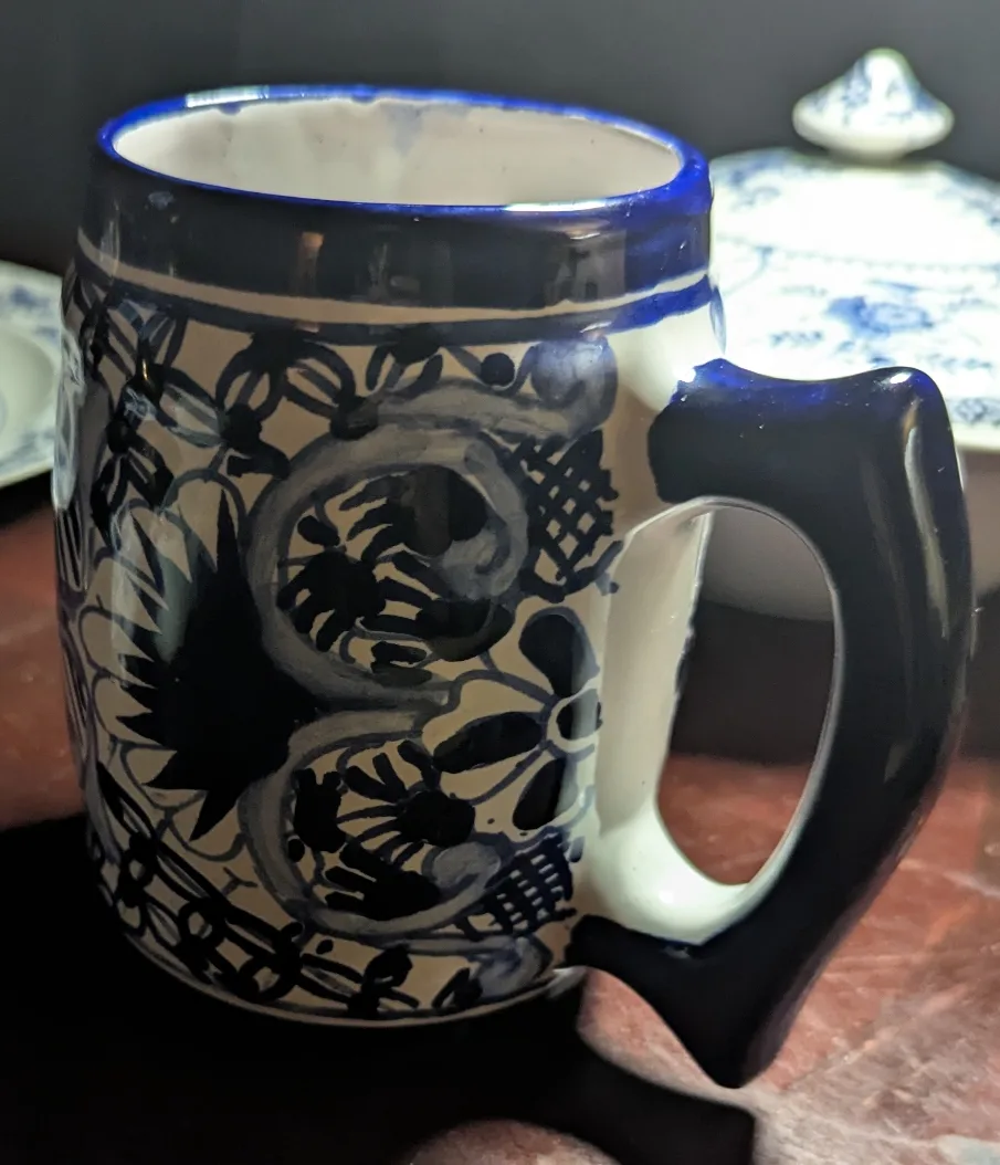 Hand-Painted Talavera Mug image indicator(2)