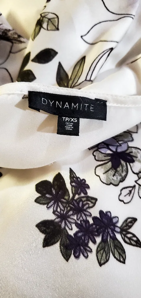 Dynamite Floral Top - Size XS image indicator(2)