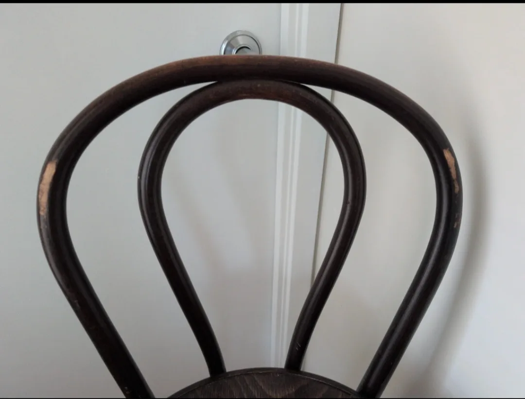 Wooden High chair / Stool 🇨🇦 image indicator(2)