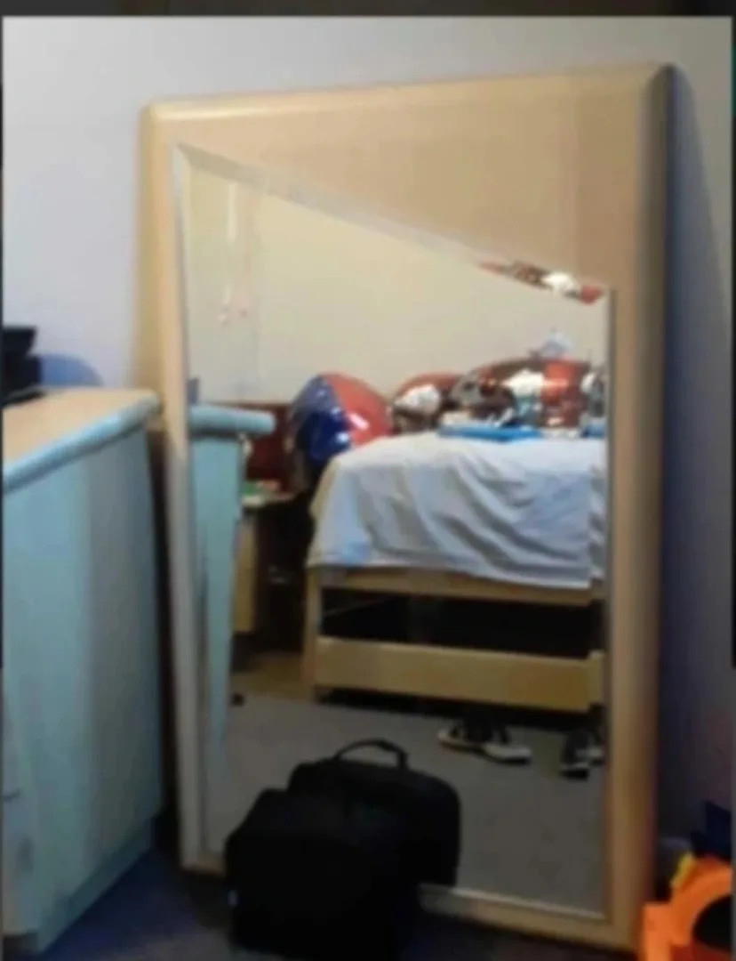 🇨🇦🍀Ikea Leksvik Crib with padding & diaper accessories image indicator(6)