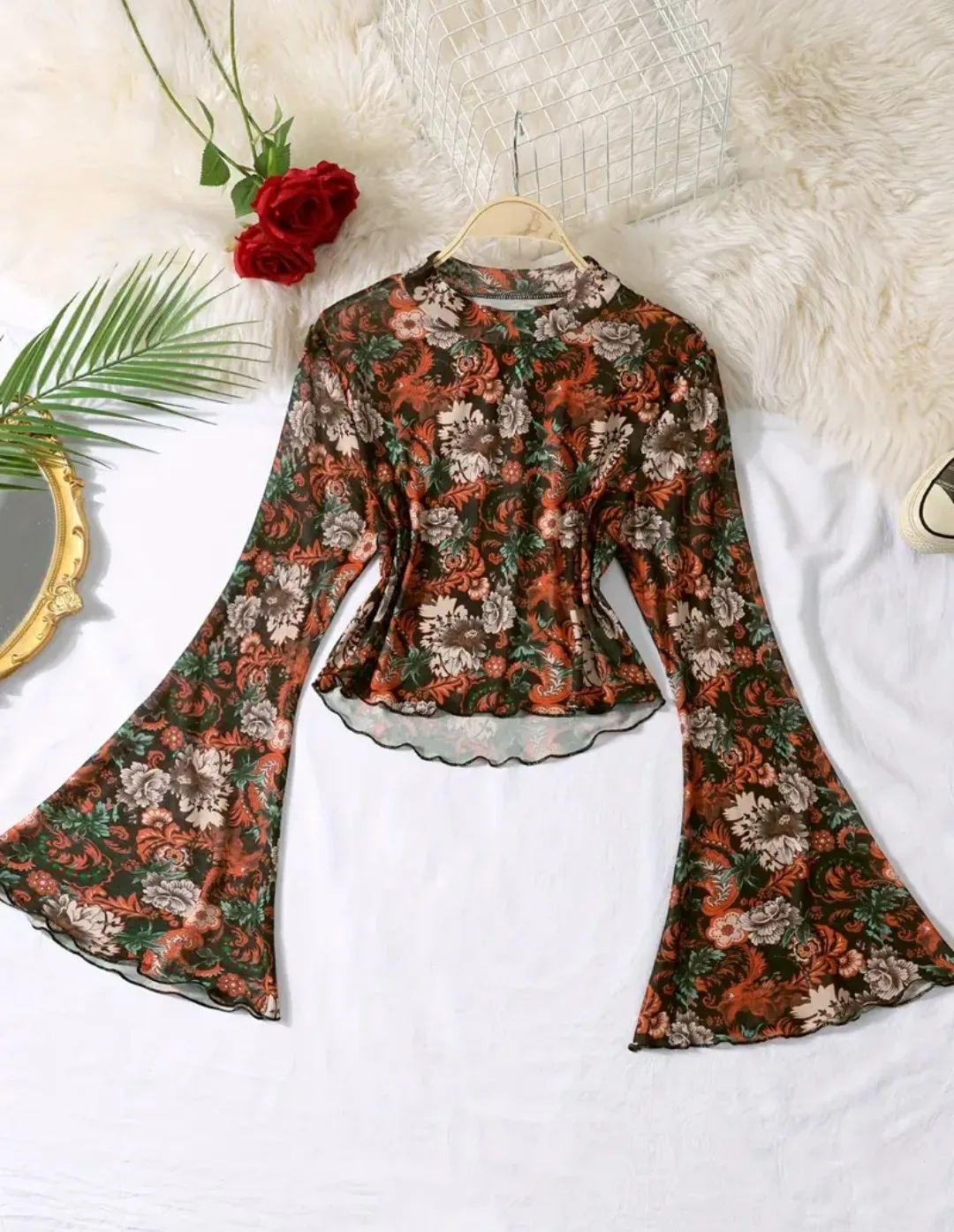 🇨🇦 Floral Print Long Sleeve Top thumbnail