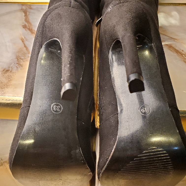 Black Thigh High Heel Boots, Size 39 - photo 5