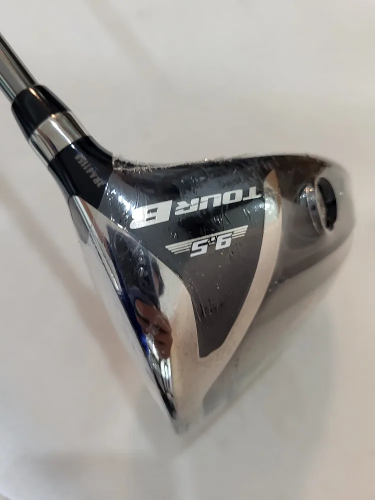 Brand New Bridgestone Tour B JGR Driver 9.5 image indicator(3)