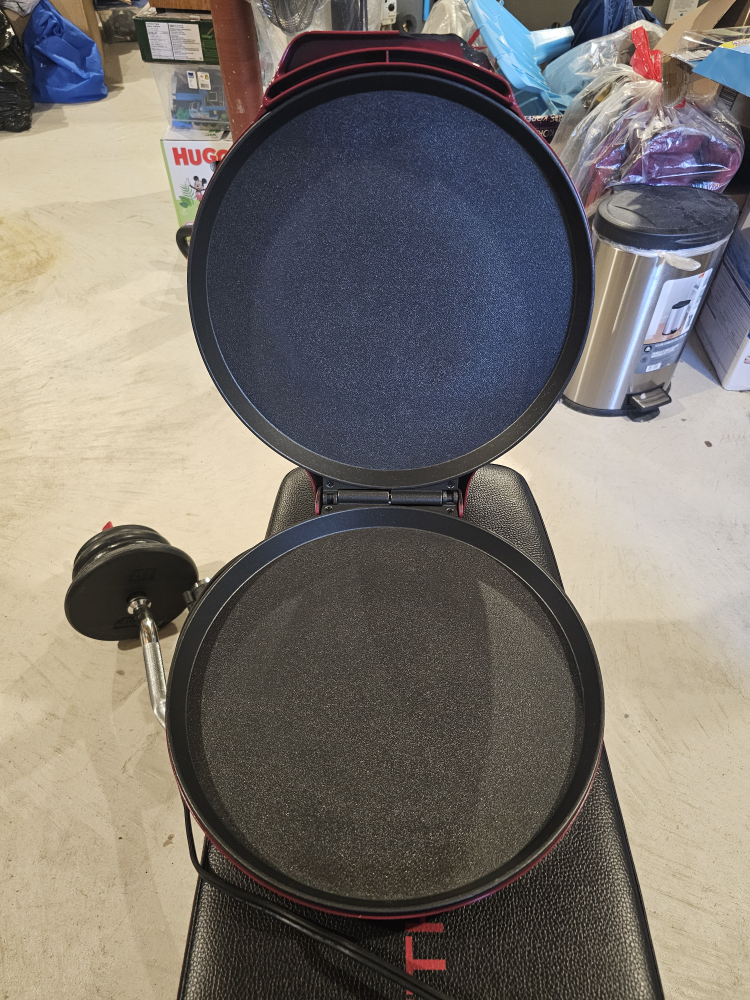 Betty Crocker Pizza Maker BC-2958CR - photo 2